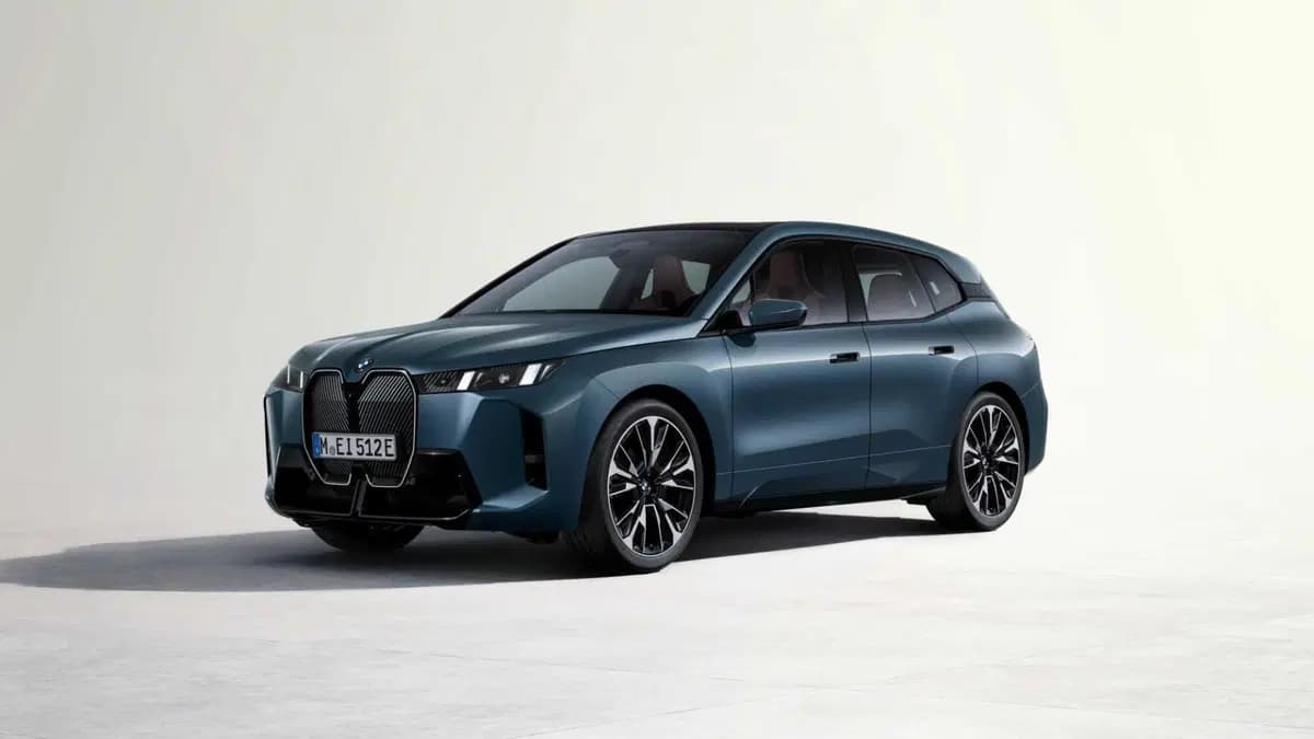 BMW iX