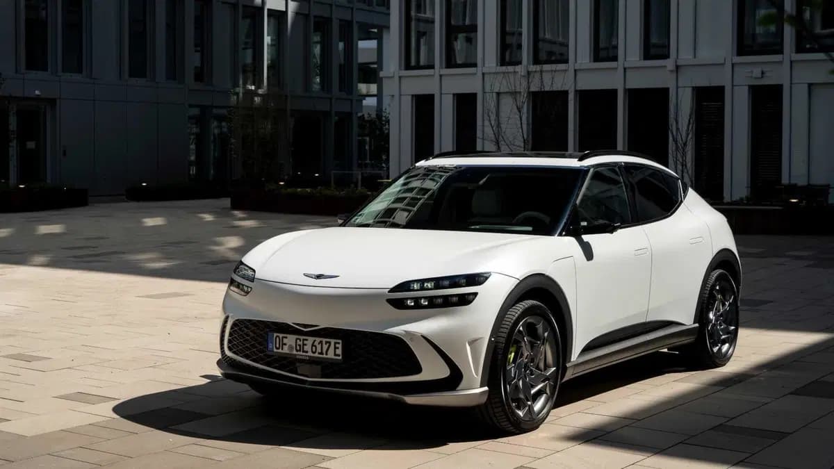 Genesis eGV60