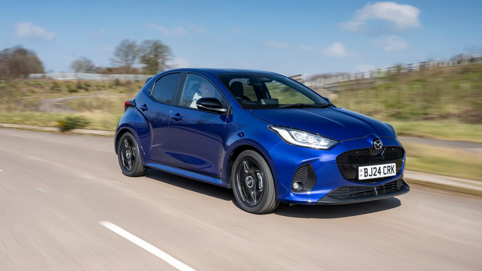 Mazda 2 Hybrid