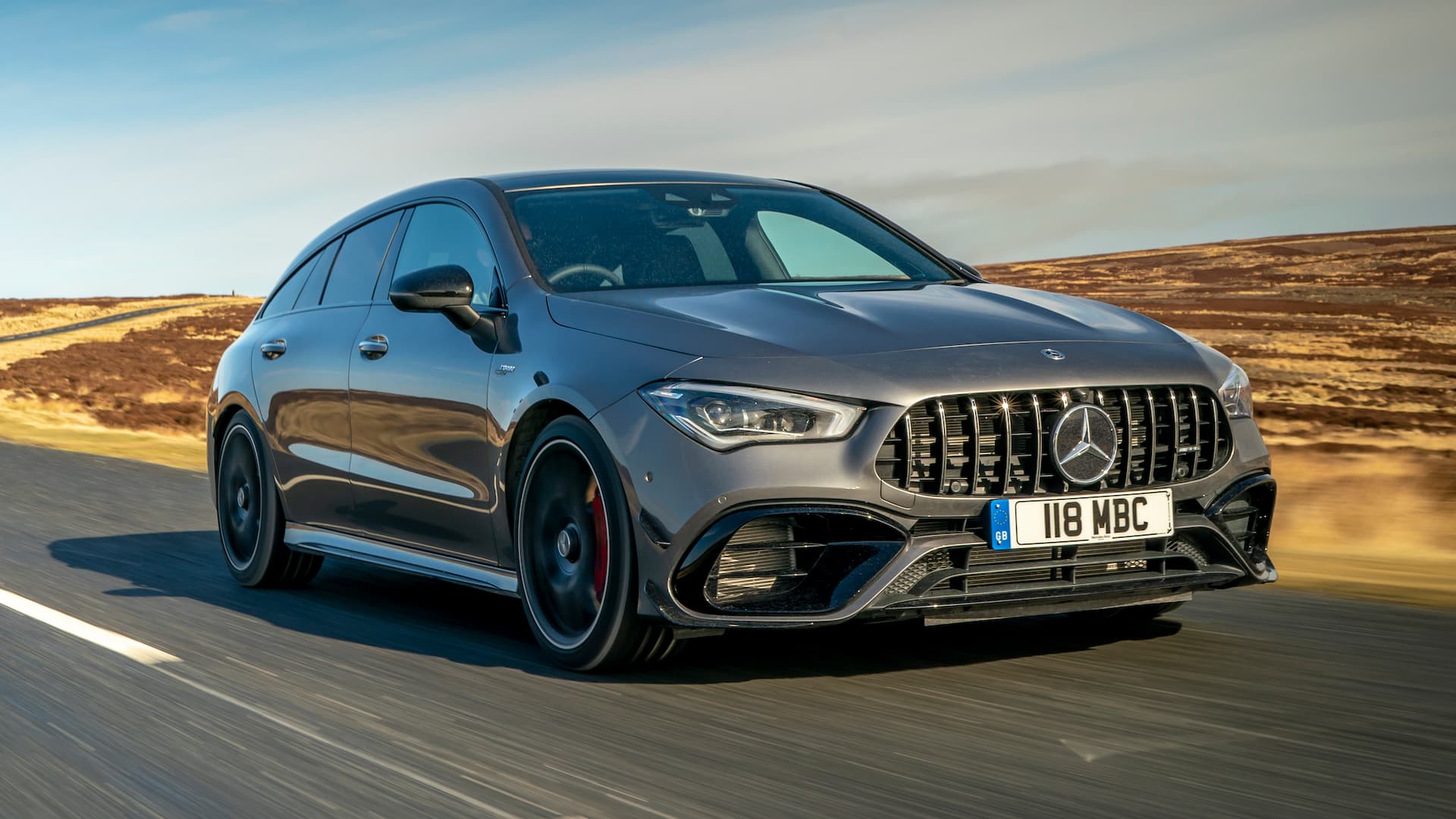 Mercedes-Benz AMG CLA 45 S Shooting Brake