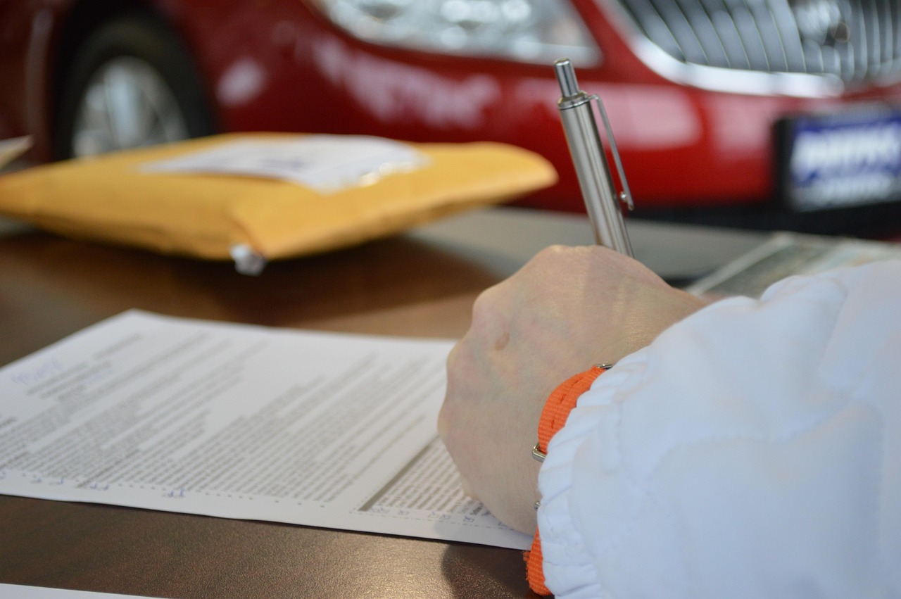 £6,000 loan over 5 years: monthly repayments, total cost and how to get a better rate